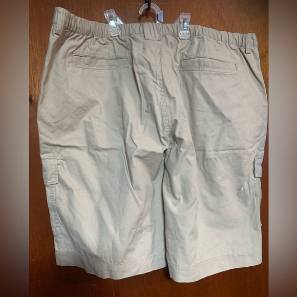 NWT men’s 2X 100% cotton Boston’s traders shorts. Sand color - Picture 2 of 6
